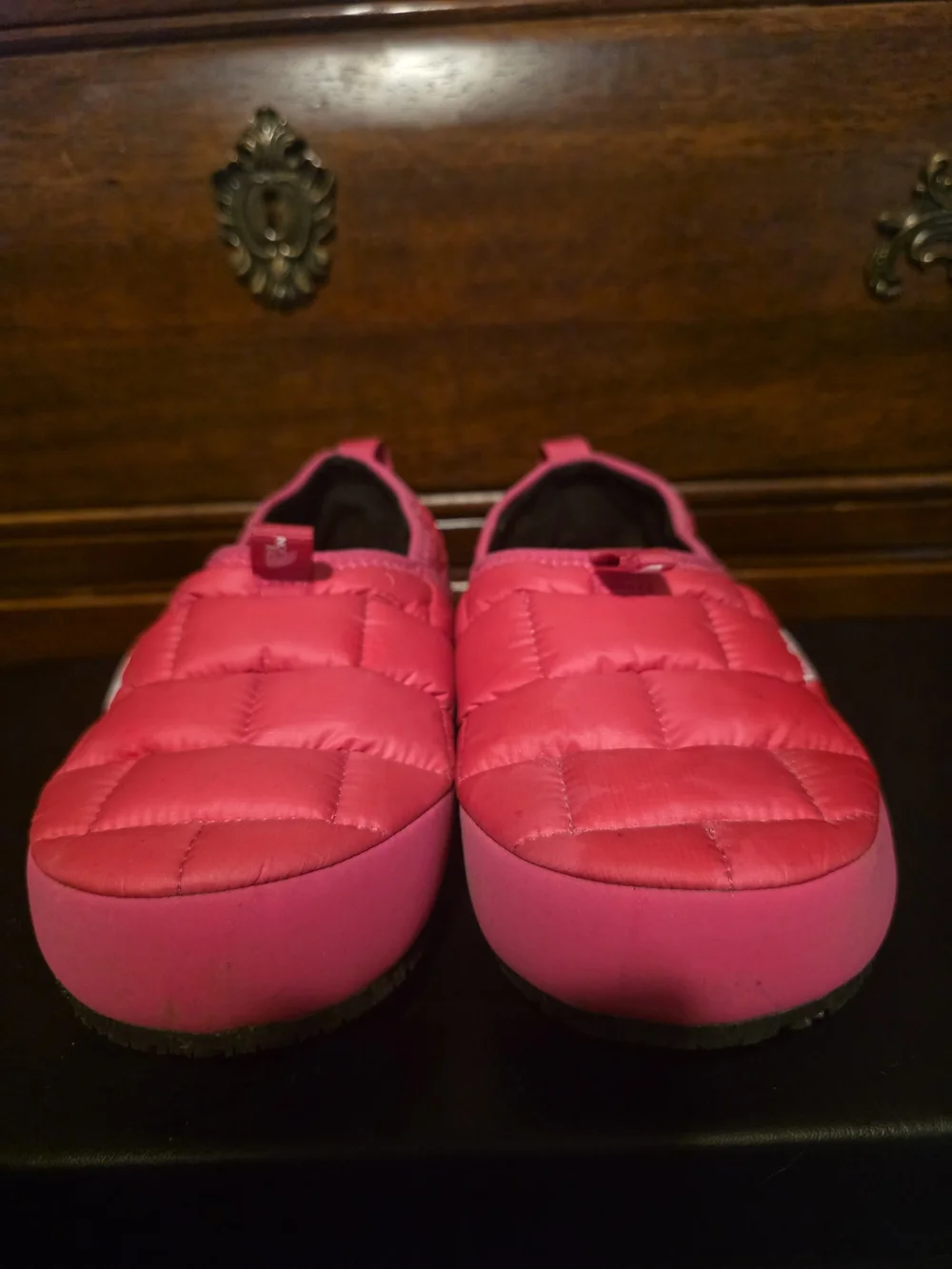 The North Face Kids Pink Quilted Slip-On Puff Slippers